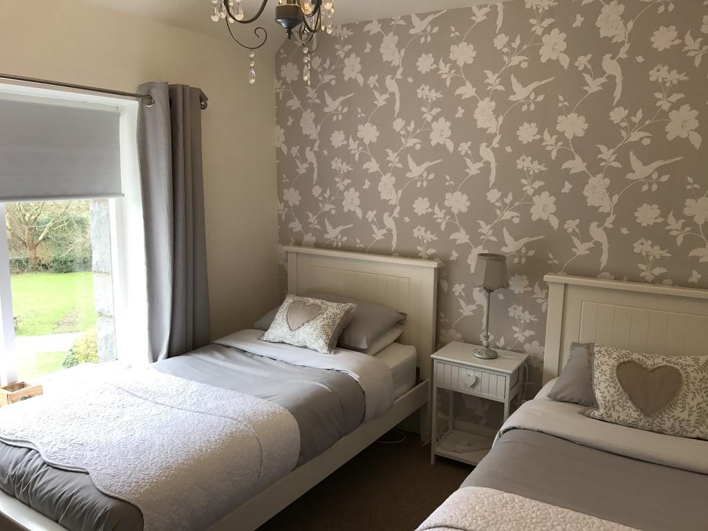 Ty Mawr Hotel Llanbedr  Eksteriør billede